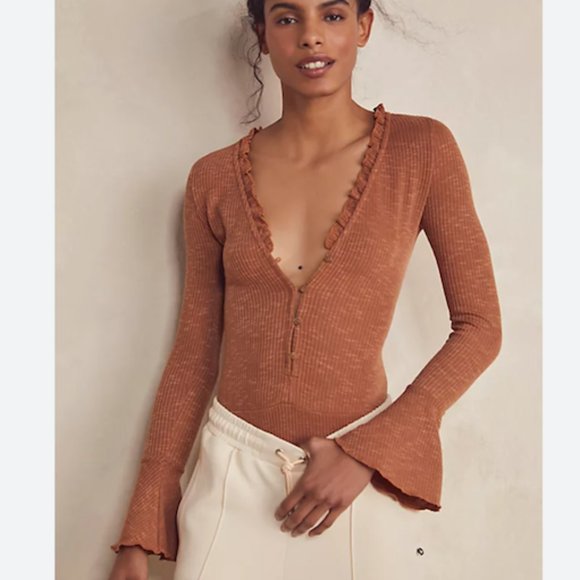 Free People Jackie Bodysuit V-neck Ruffle Romantic Vintage-inspired Size XS - Picture 1 of 13